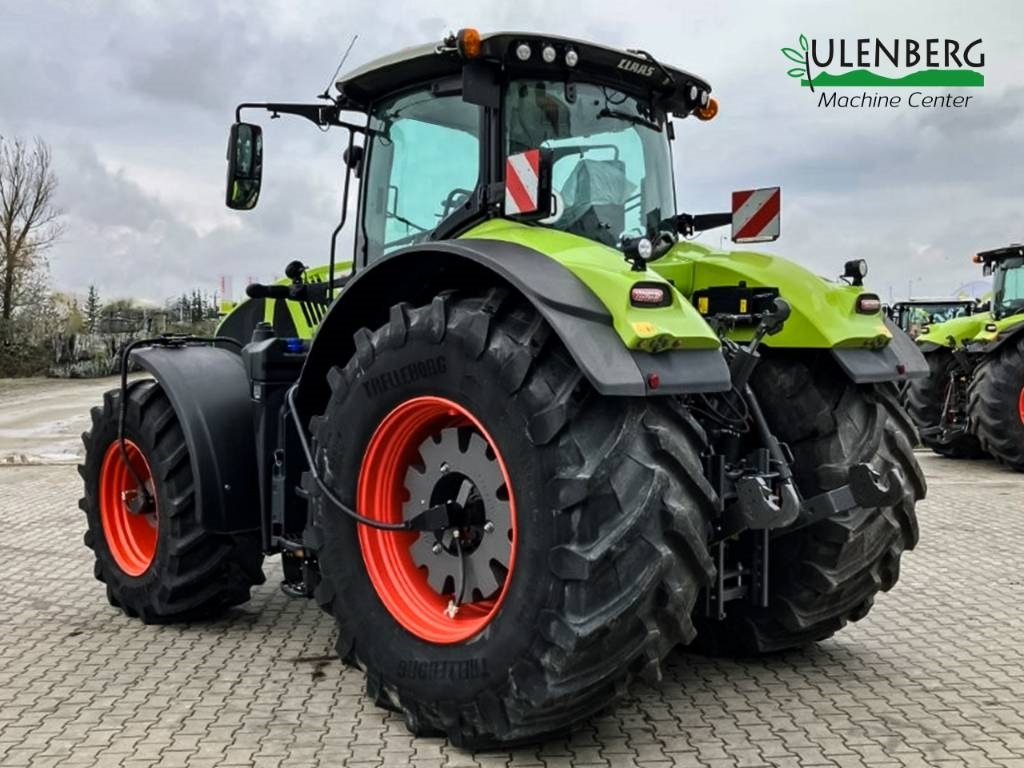 Tracteur agricole Claas Axion 960