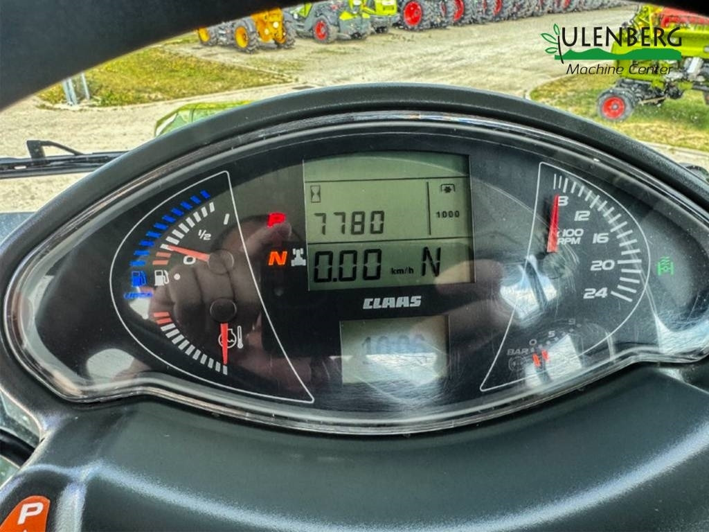 Tracteur agricole Claas Axion 960