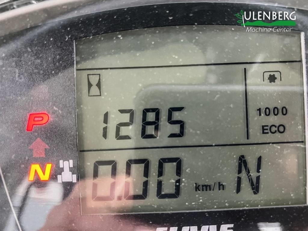 Tracteur agricole Claas Axion 960