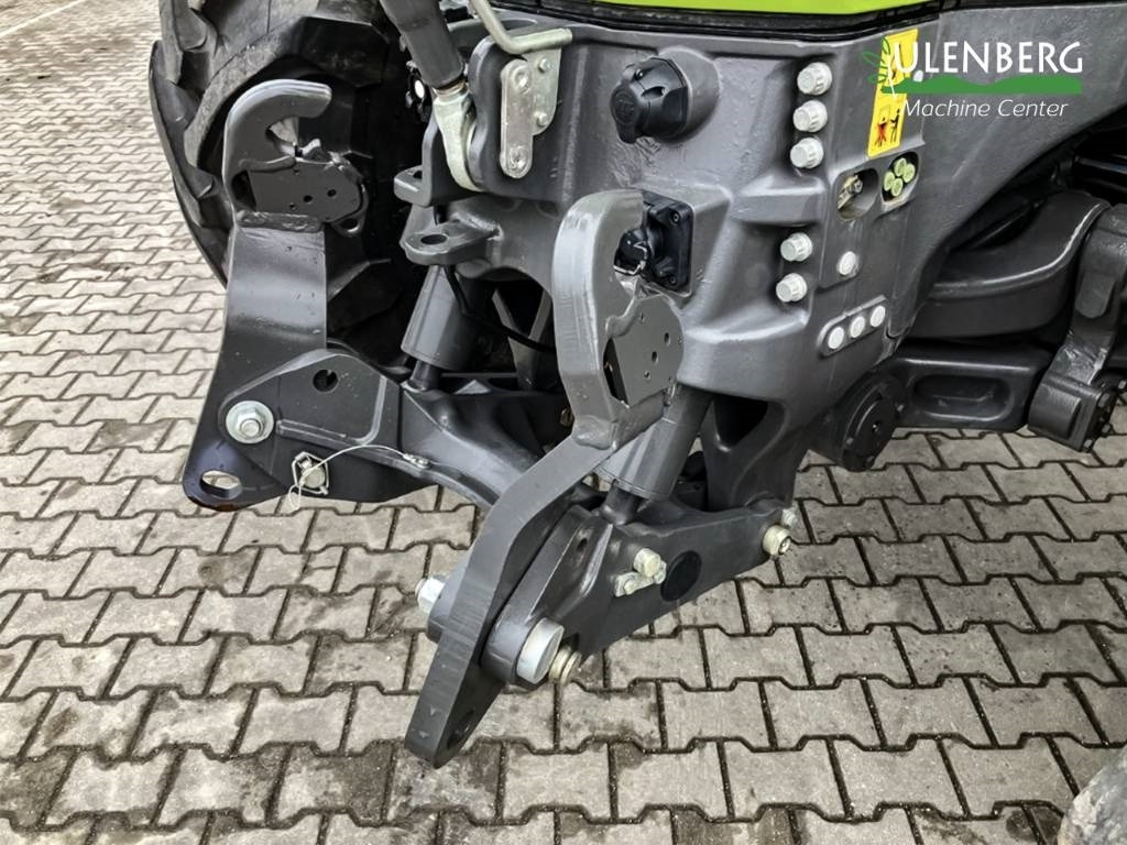 Tracteur agricole Claas Axion 960