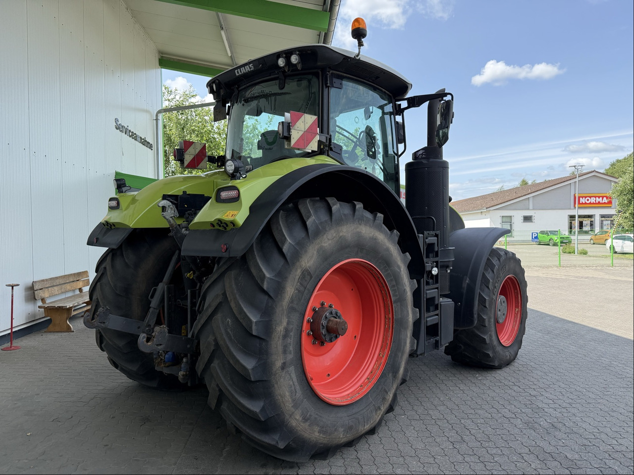 Tracteur agricole Claas Axion 960