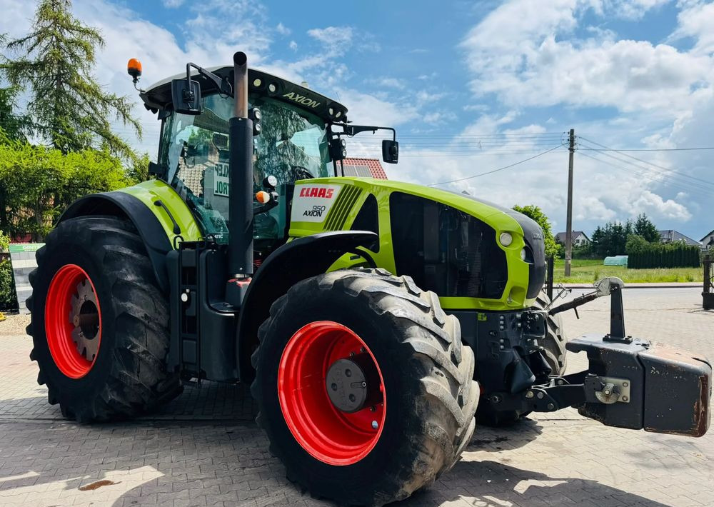 Tracteur agricole Claas Axion 960