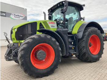 Tracteur agricole Claas Axion 960 CMATIC