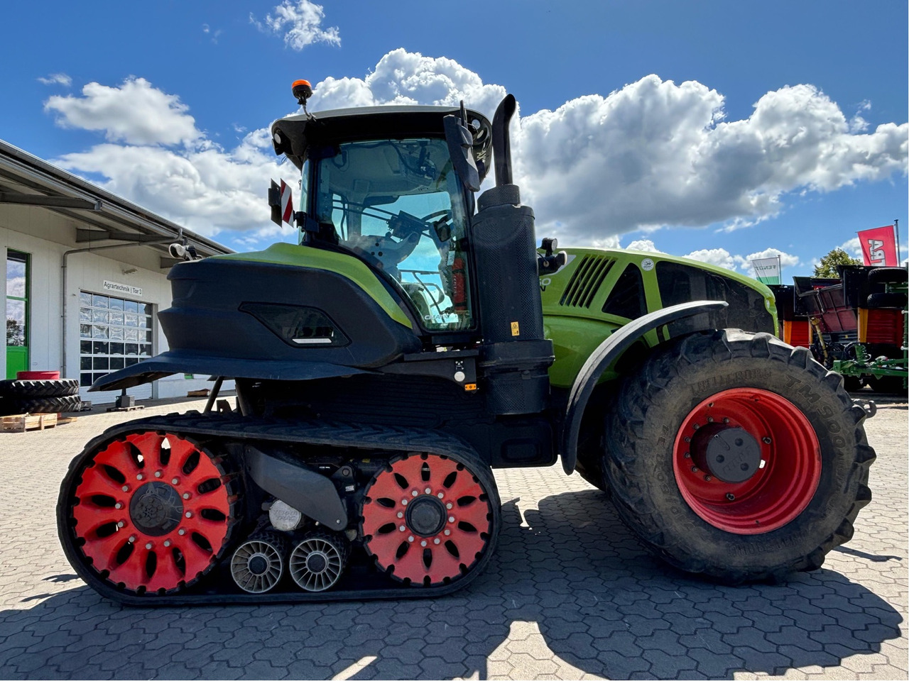 Tracteur agricole Claas Axion 960 TerraTrac
