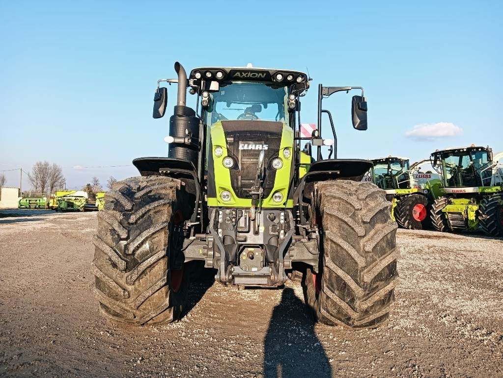 Tracteur agricole Claas Axion 960 Terra Trac