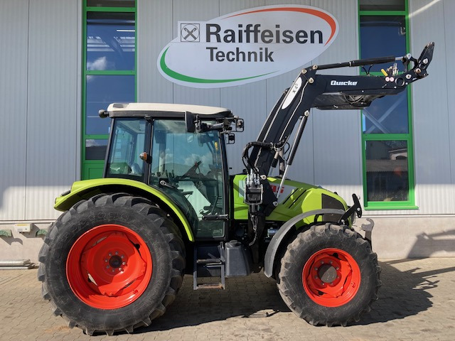 Tracteur agricole Claas Axos 310