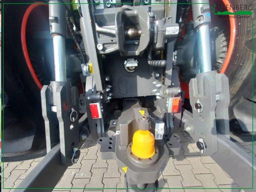 Tracteur agricole Claas XERION 5000