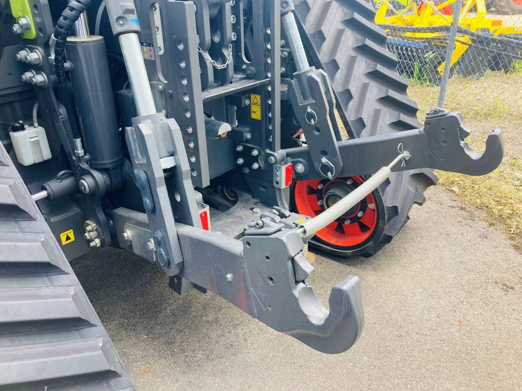 Tracteur agricole Claas XERION 5000 TRAC TS