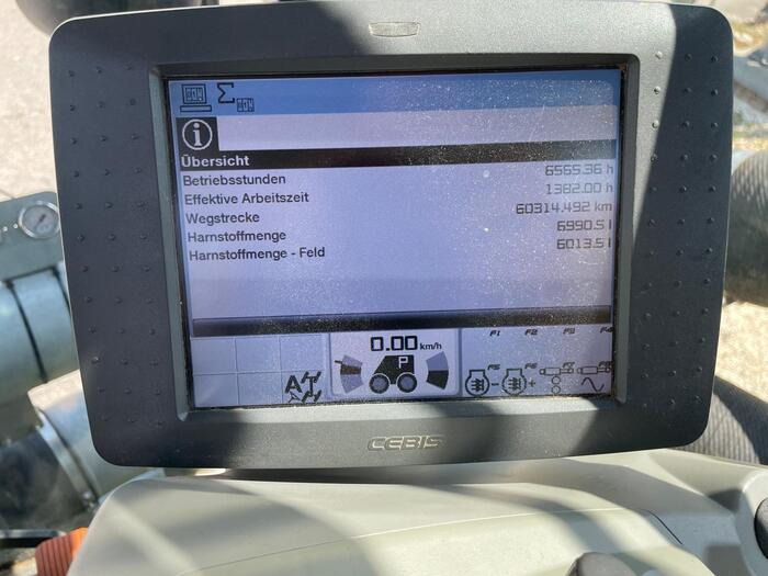 Tracteur agricole Claas Xerion 4000