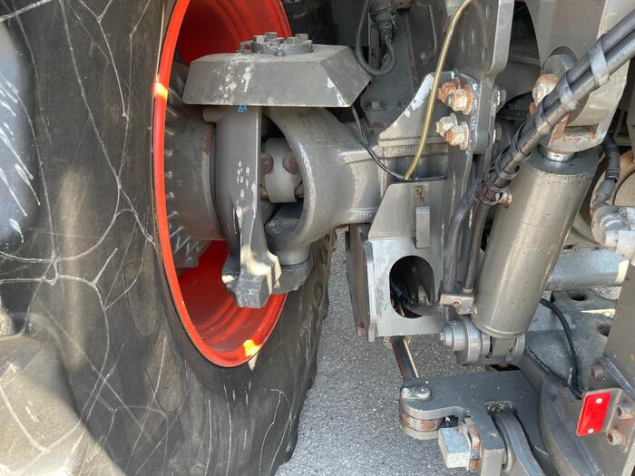 Tracteur agricole Claas Xerion 4000