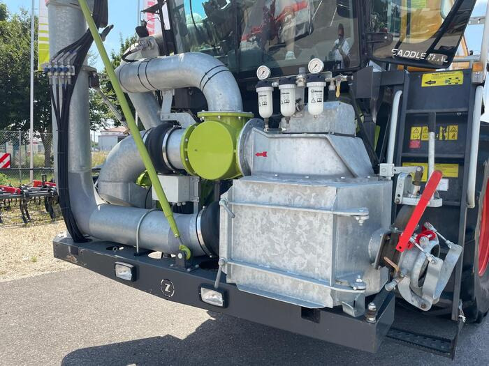 Tracteur agricole Claas Xerion 4000