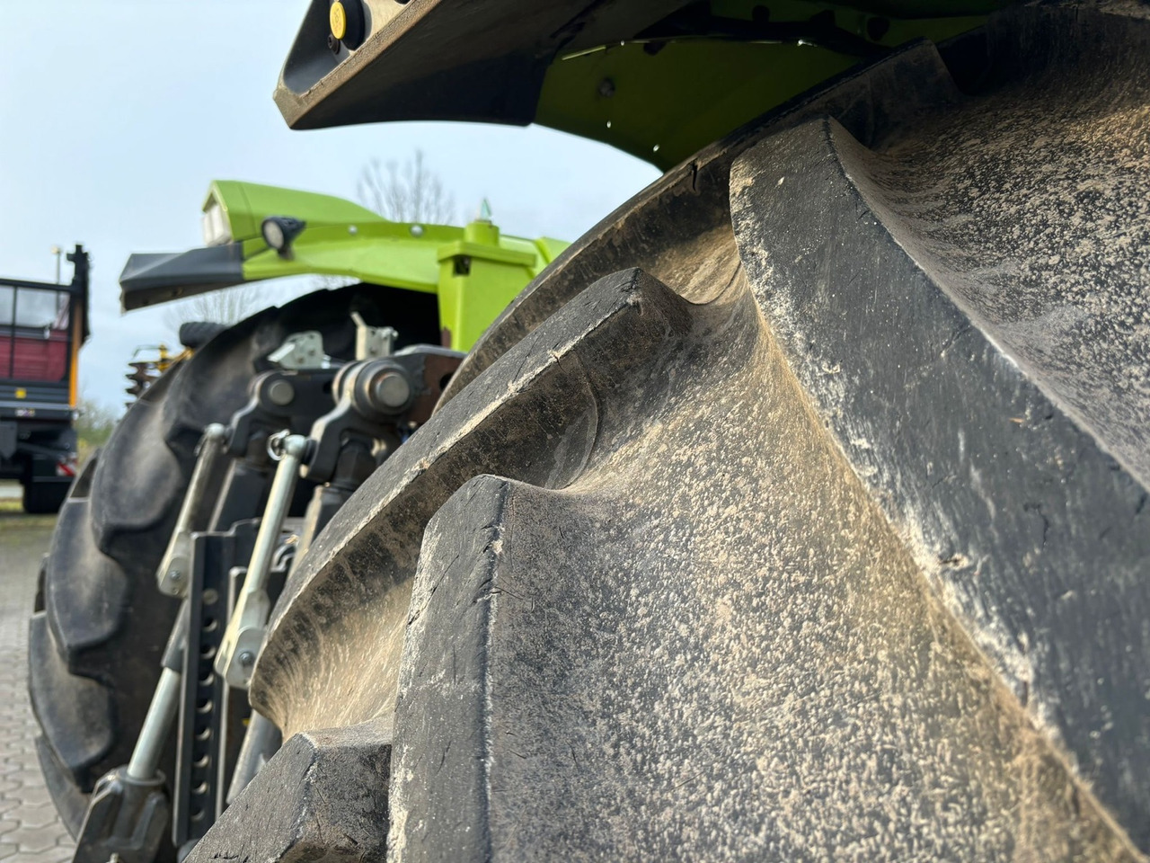 Tracteur agricole Claas Xerion 4200 Trac