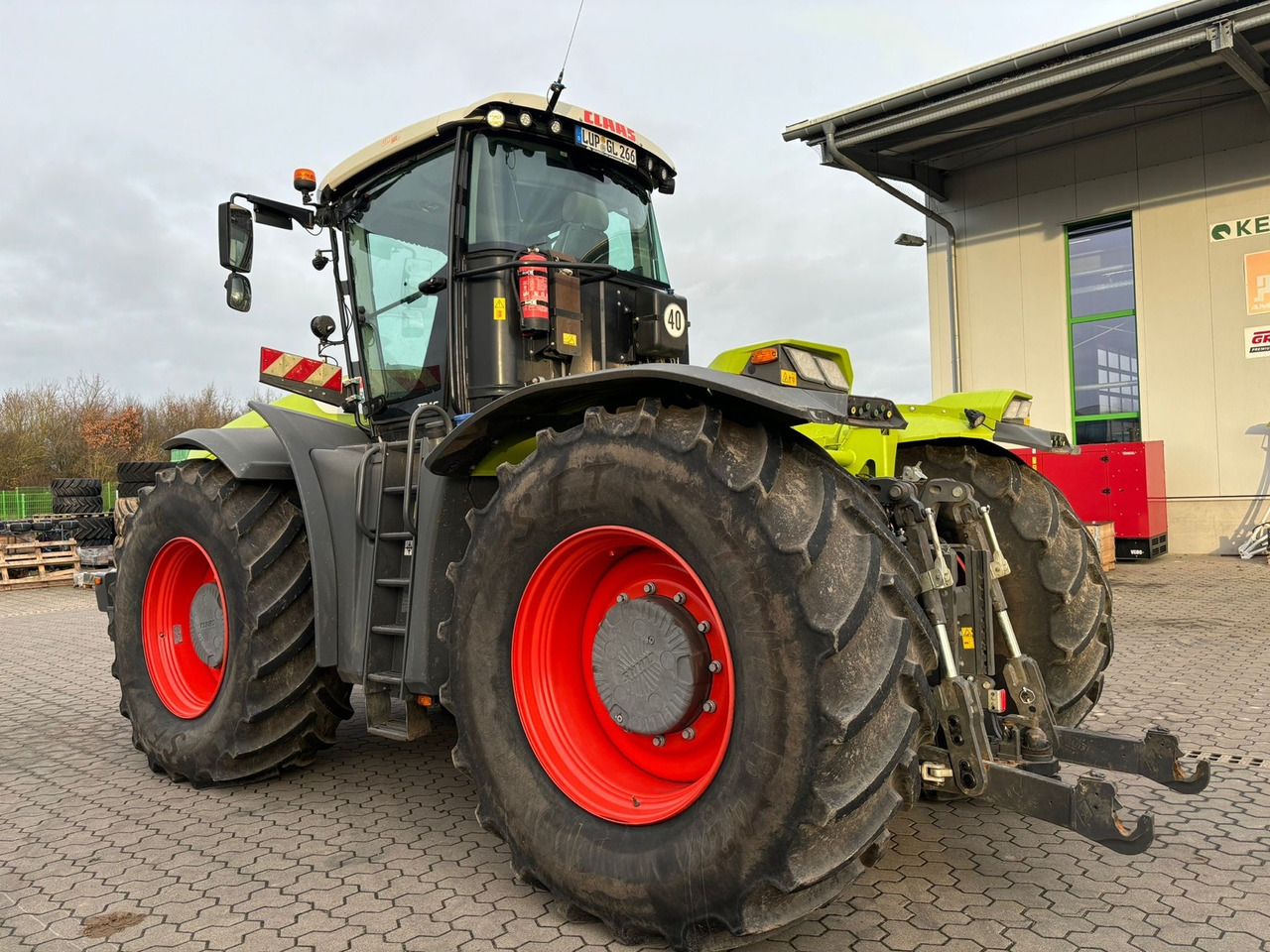 Tracteur agricole Claas Xerion 4200 Trac