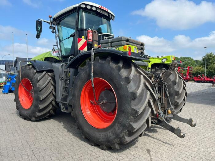 Tracteur agricole Claas Xerion 5000 Trac