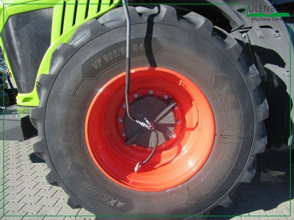 Tracteur agricole Claas Xerion 5000 Trac