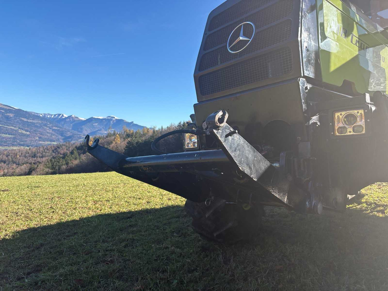 Tracteur agricole DAIMLER-BENZ MB-TRAC 1300 FRONT LOADER