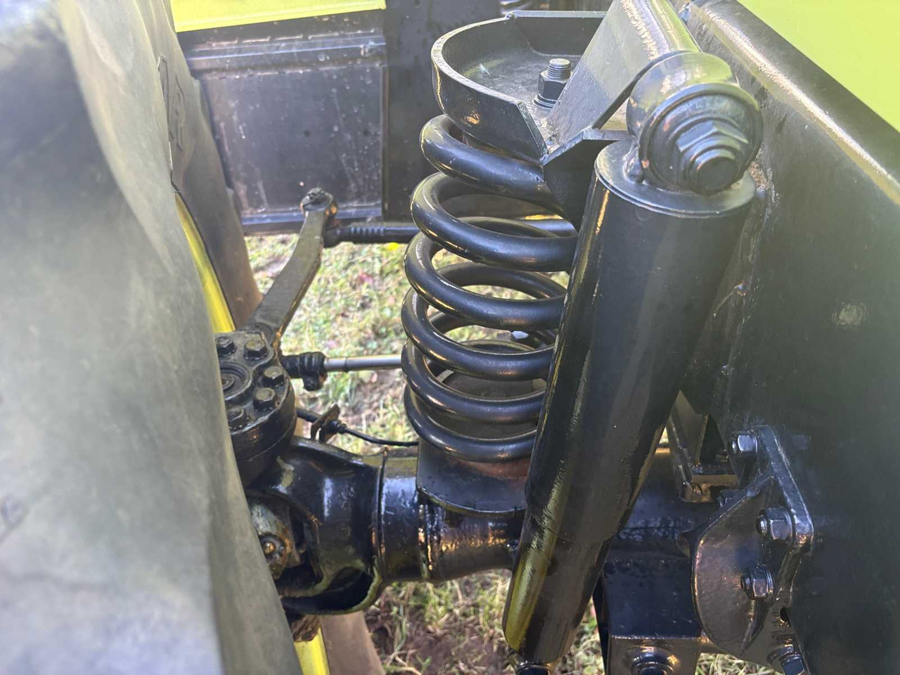 Tracteur agricole DAIMLER-BENZ MB-TRAC 1300 FRONT LOADER