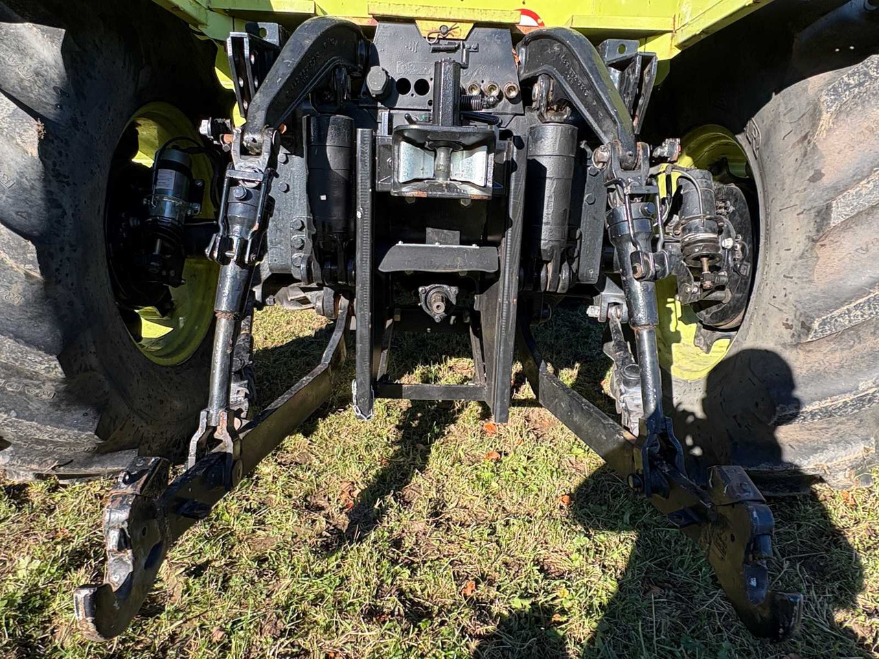 Tracteur agricole DAIMLER-BENZ MB-TRAC 1300 FRONT LOADER