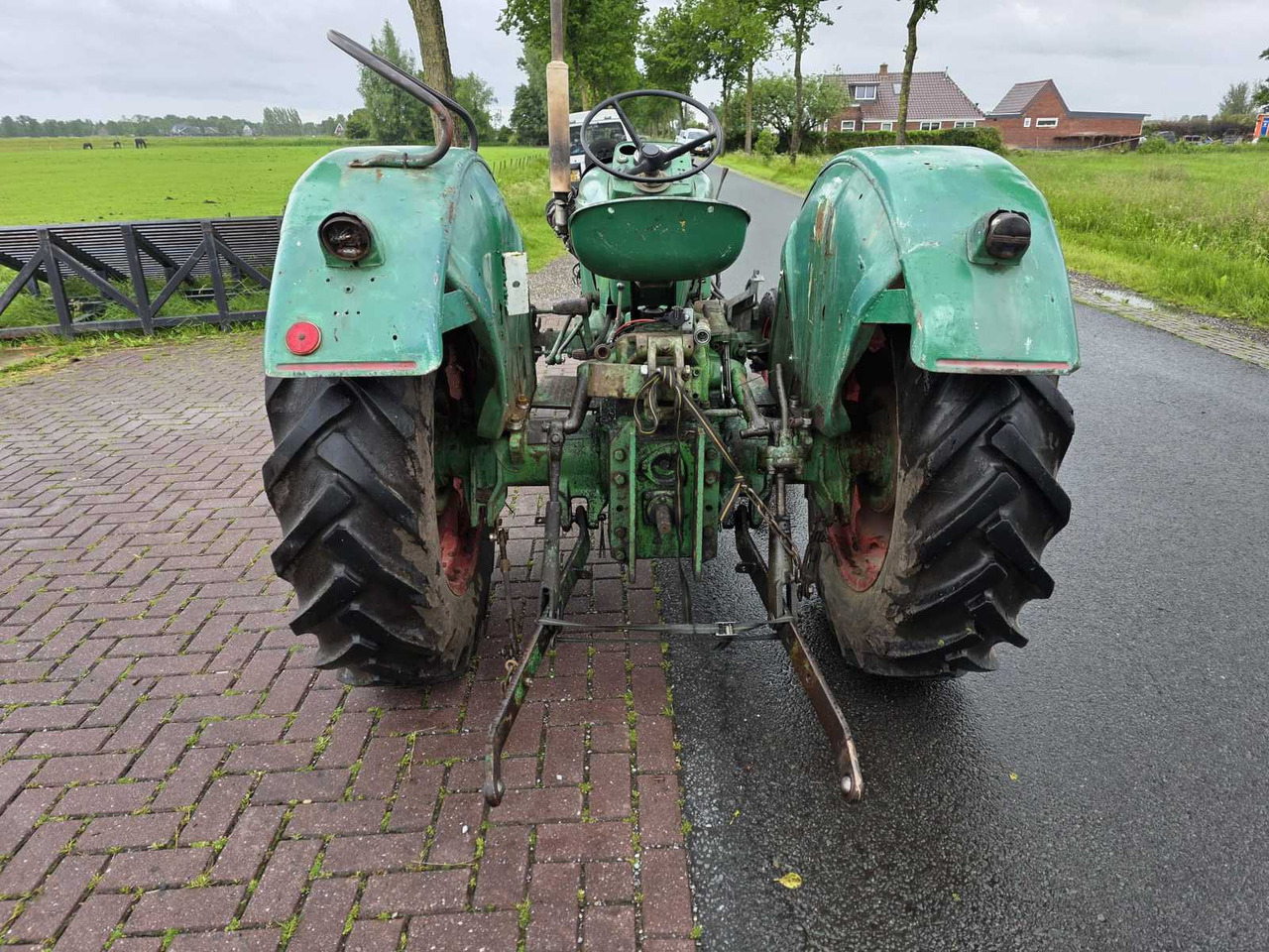 Tracteur agricole Deutz D40 Turbo