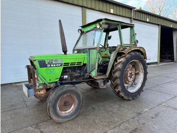Tracteur agricole Deutz D6207