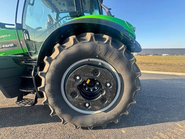 Tracteur agricole Deutz-Fahr 6205G  Nieuw! Geen Adblue! Outside EU!