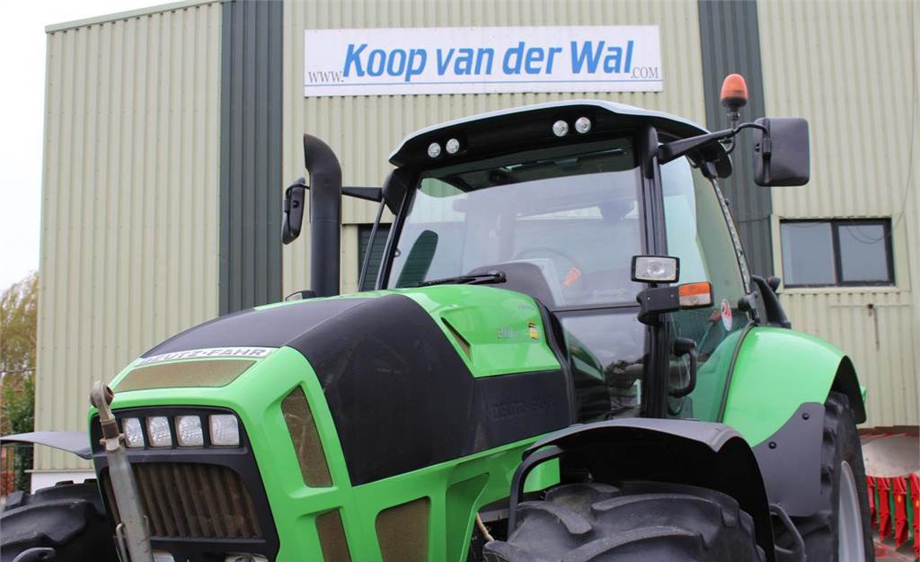 Tracteur agricole Deutz-Fahr 7210 TTV