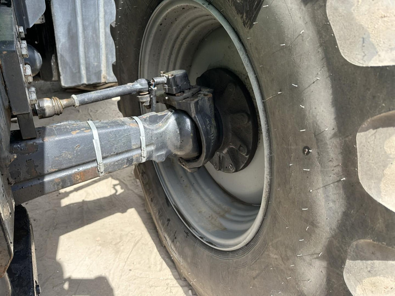 Tracteur agricole Deutz-Fahr Agrotron 6175