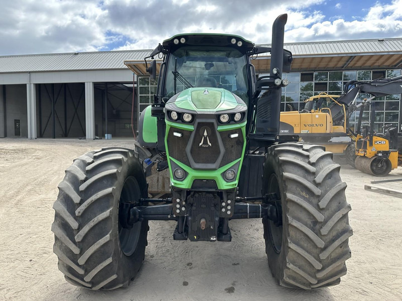 Tracteur agricole Deutz-Fahr Agrotron 6175