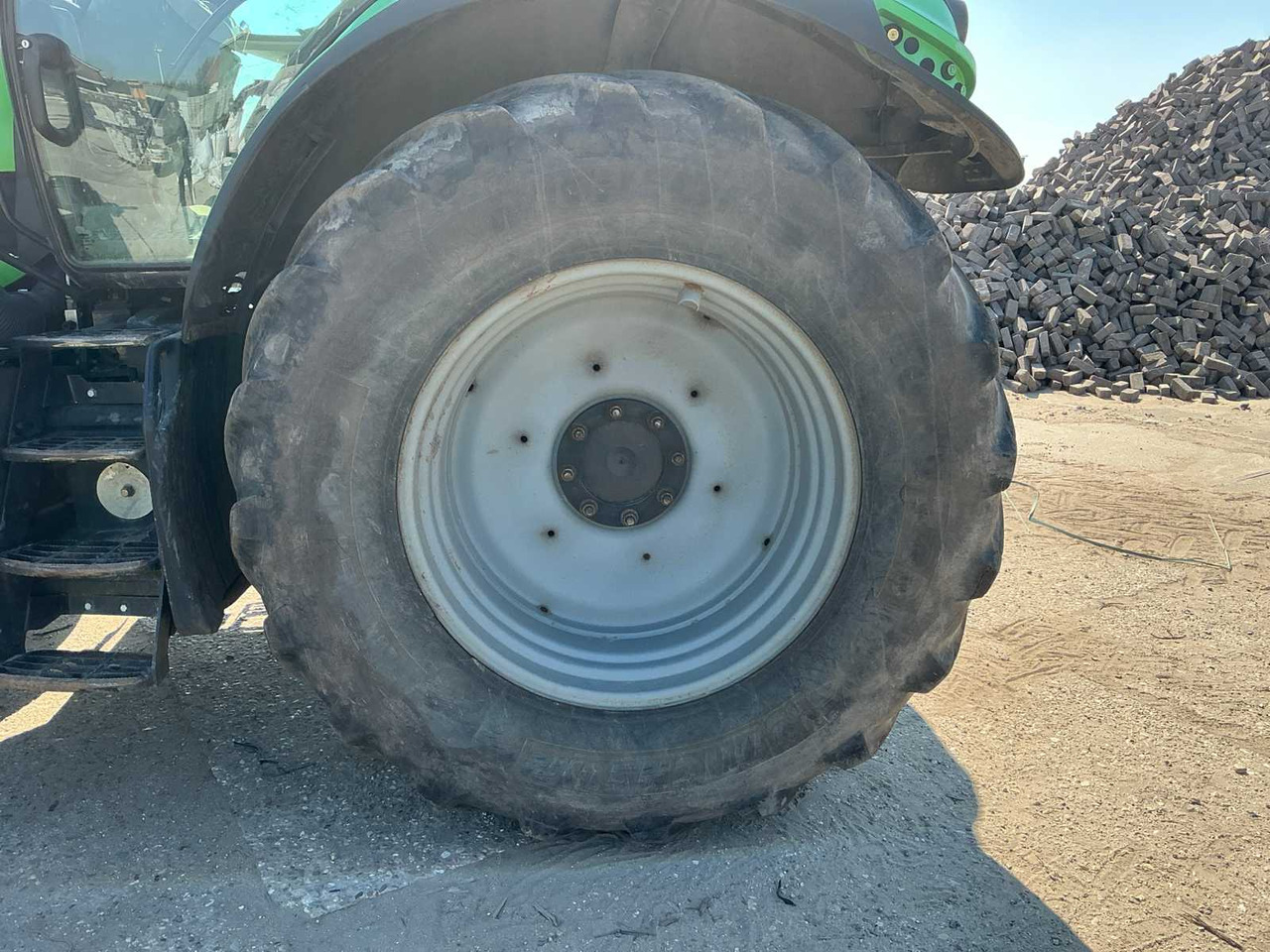 Tracteur agricole Deutz-fahr 6160