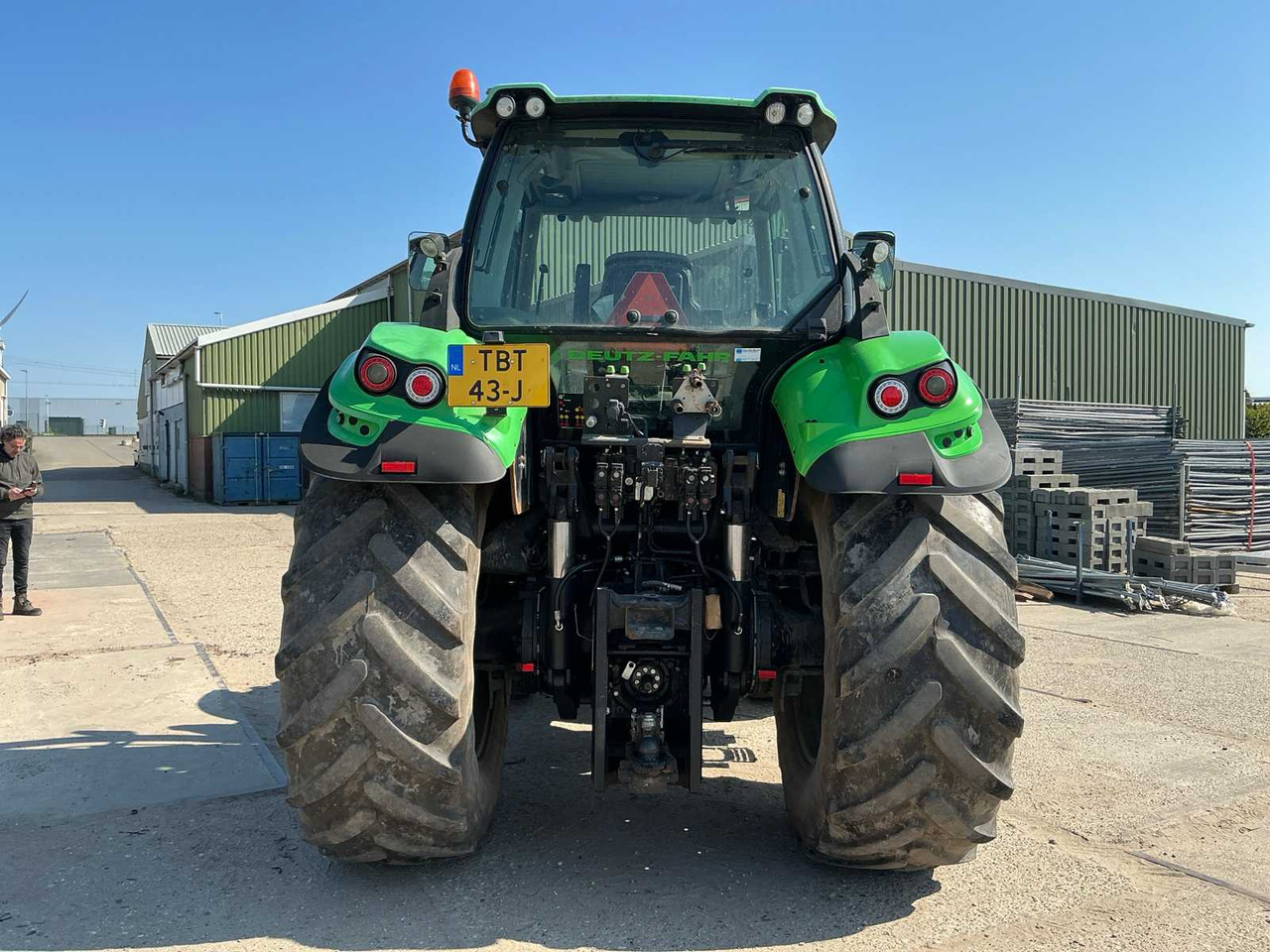 Tracteur agricole Deutz-fahr 6160