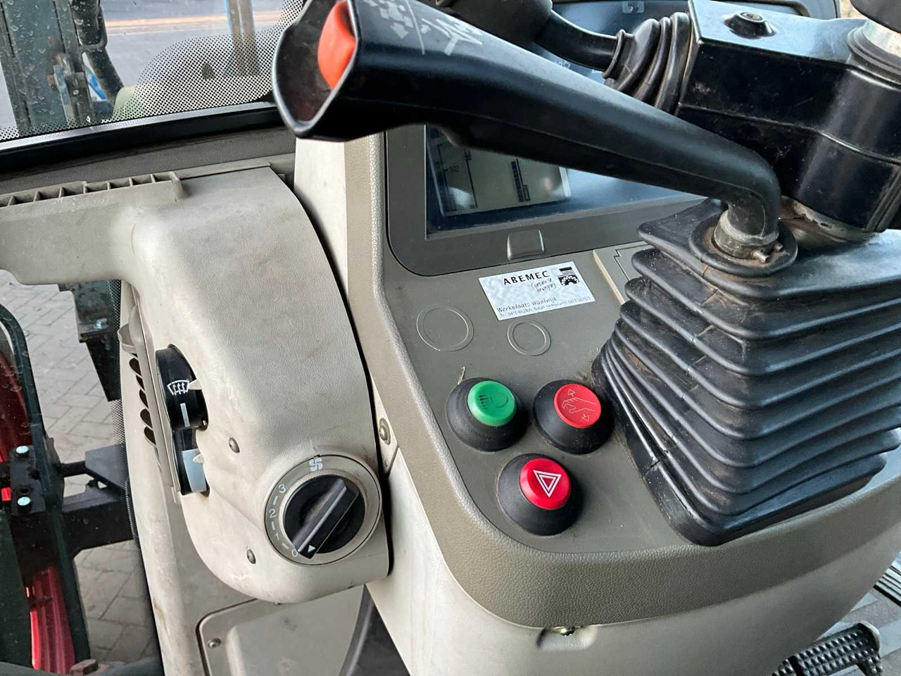 Tracteur agricole FENDT ALL-WHEEL DRIVE AGRICULTURAL TRACTOR (C)