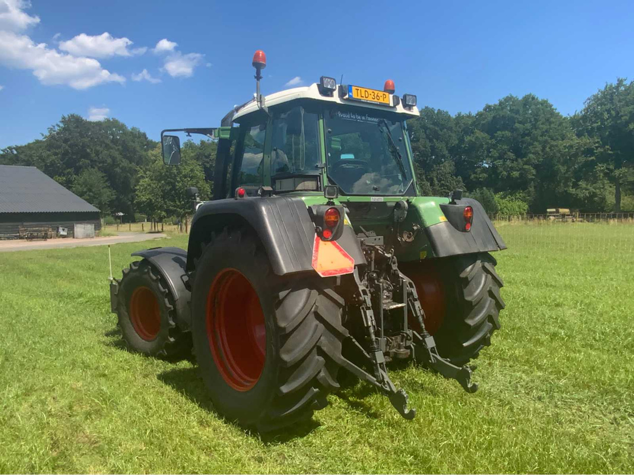 Tracteur agricole Fendt 411 Vario TMS Com 3