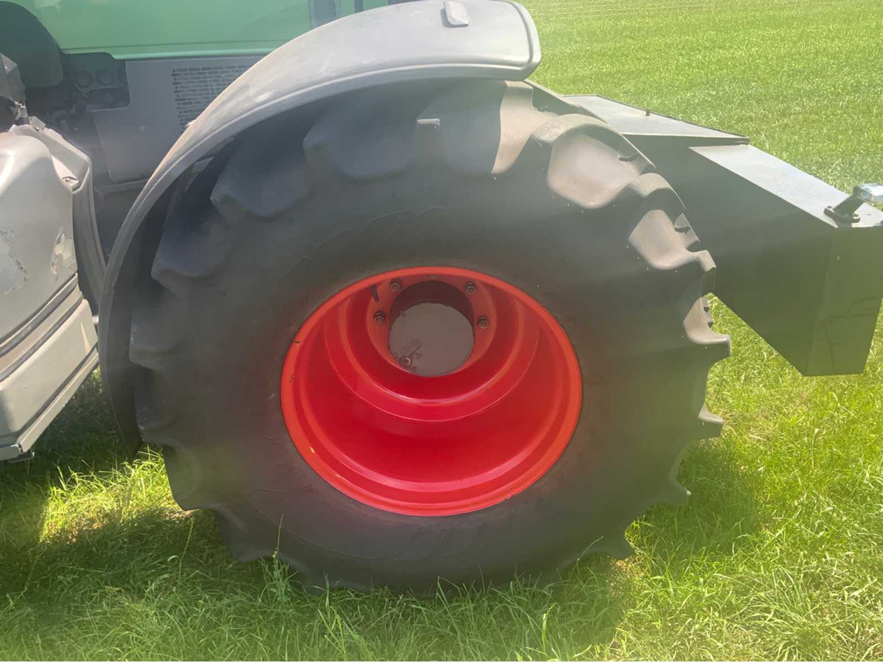 Tracteur agricole Fendt 411 Vario TMS Com 3