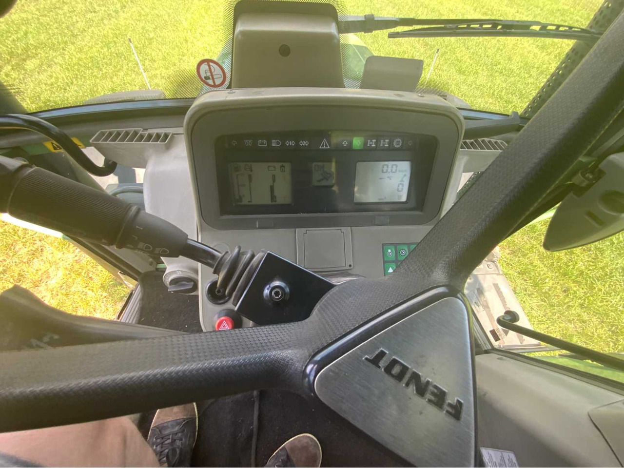 Tracteur agricole Fendt 411 Vario TMS Com 3