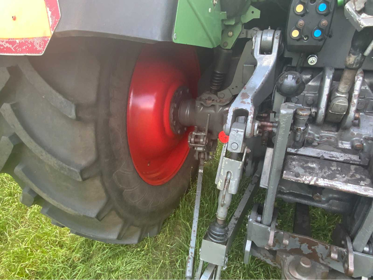 Tracteur agricole Fendt 411 Vario TMS Com 3