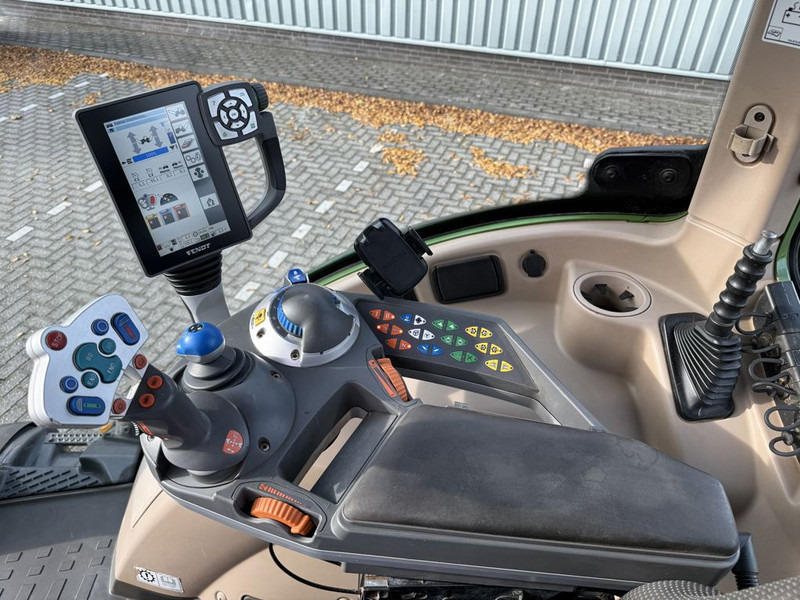 Tracteur agricole Fendt 513 Vario Power