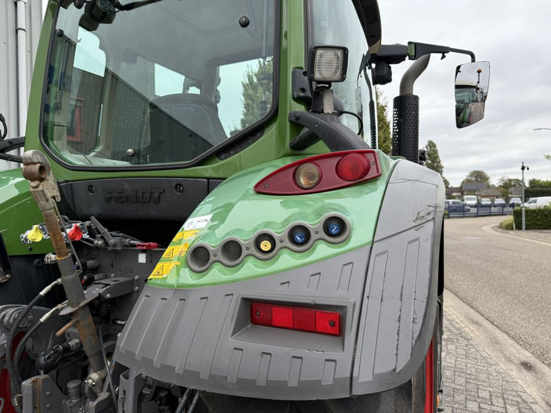 Tracteur agricole Fendt 513 Vario Power