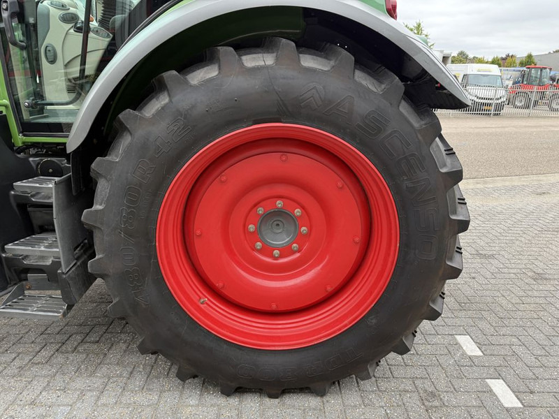 Tracteur agricole Fendt 513 Vario Power