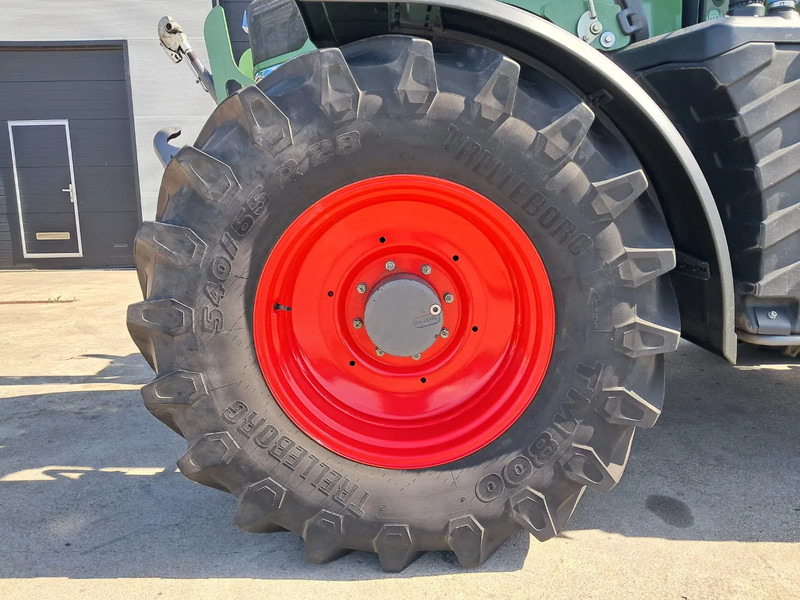 Tracteur agricole Fendt 514 VARIO 514 VARIO S4 PROFI met AGCO 4X80 frontloader