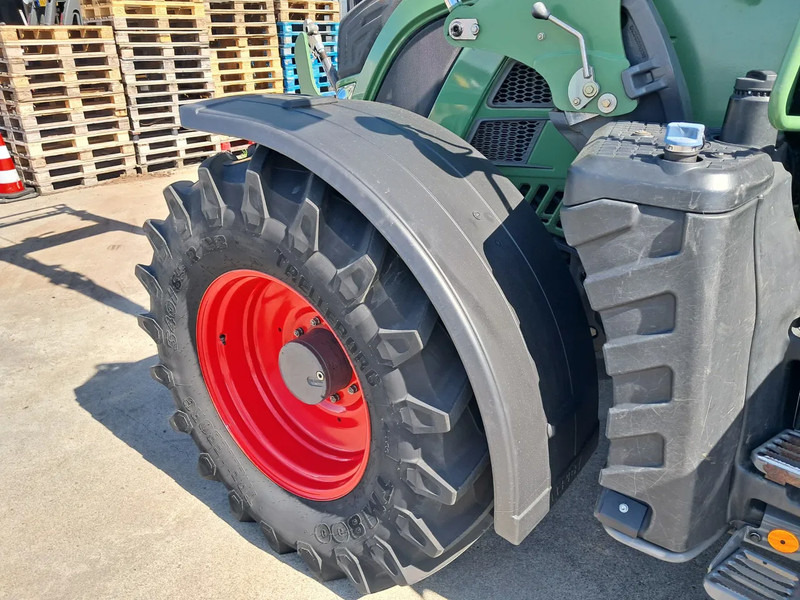 Tracteur agricole Fendt 514 VARIO 514 VARIO S4 PROFI met AGCO 4X80 frontloader