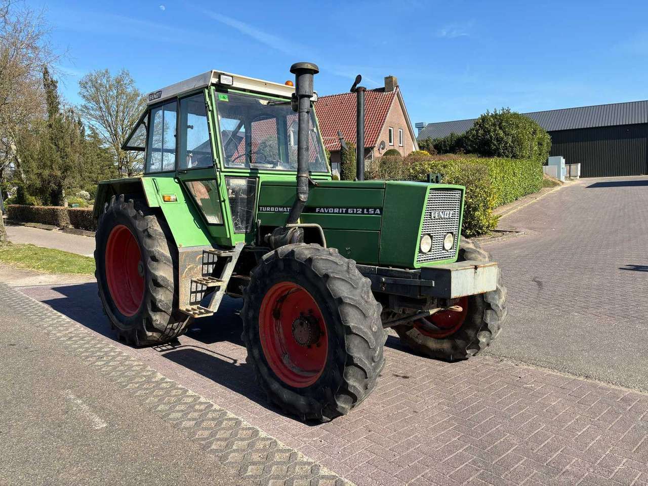 Tracteur agricole Fendt 612 LSA