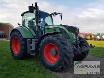Tracteur agricole Fendt 718 VARIO SCR PROFI PLUS