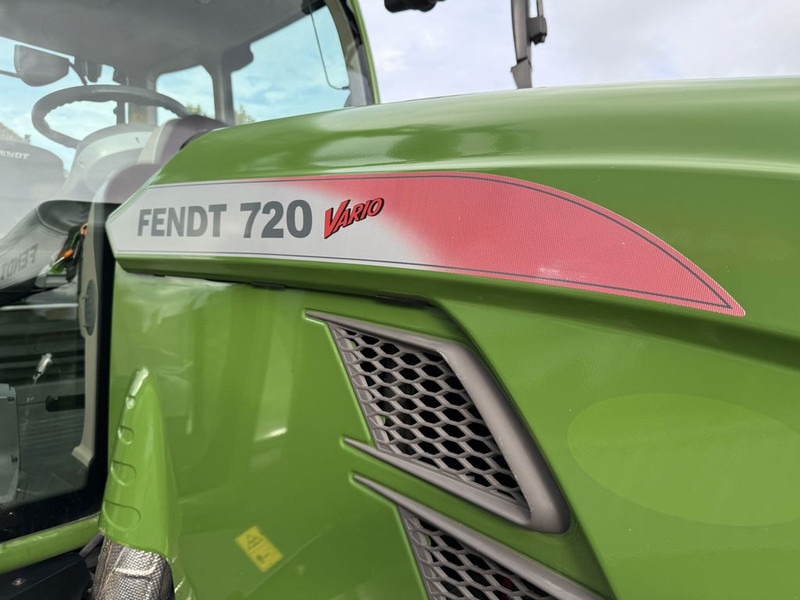Tracteur agricole Fendt 720 S4 Vario Profi Plus