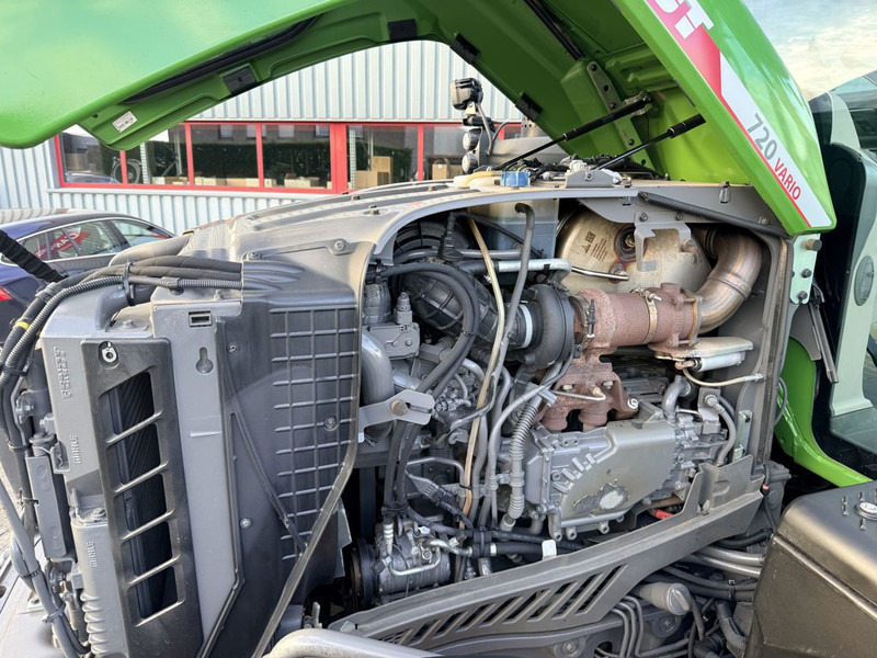 Tracteur agricole Fendt 720 Vario Power+ Gen 6