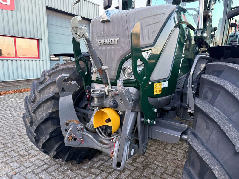 Tracteur agricole Fendt 720 Vario ProfiPlus + Cargo 5X85