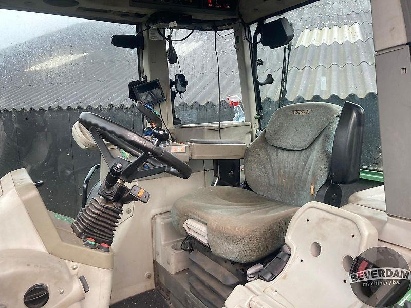 Tracteur agricole Fendt 820 Vario TMS