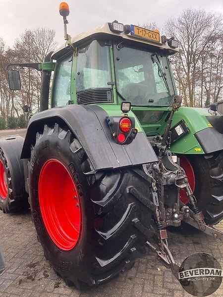 Tracteur agricole Fendt 820 Vario TMS
