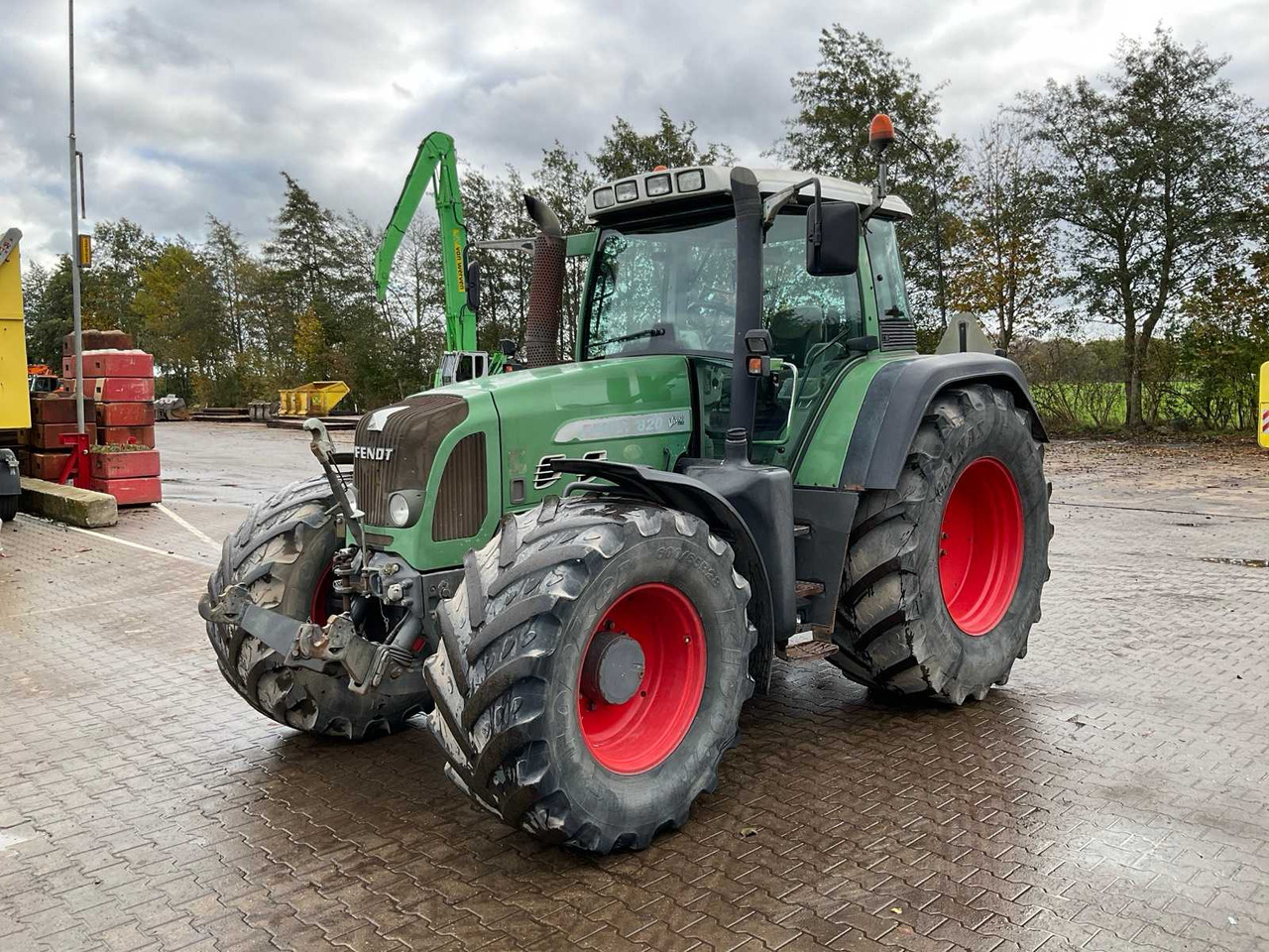 Tracteur agricole Fendt 820 Vario TMS