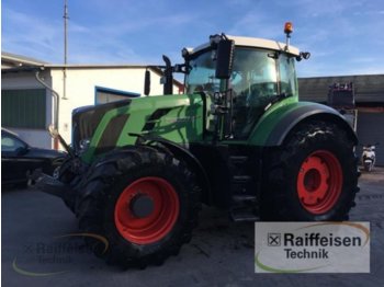Tracteur agricole Fendt 824
