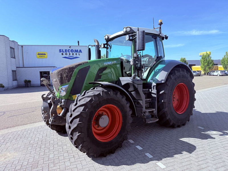 Tracteur agricole Fendt 828 Vario Profi Plus